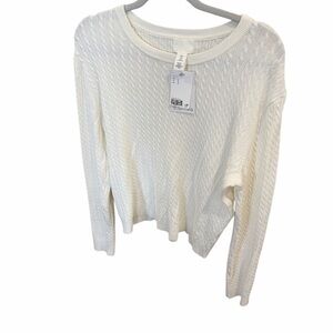 H&M cream sweater size Large